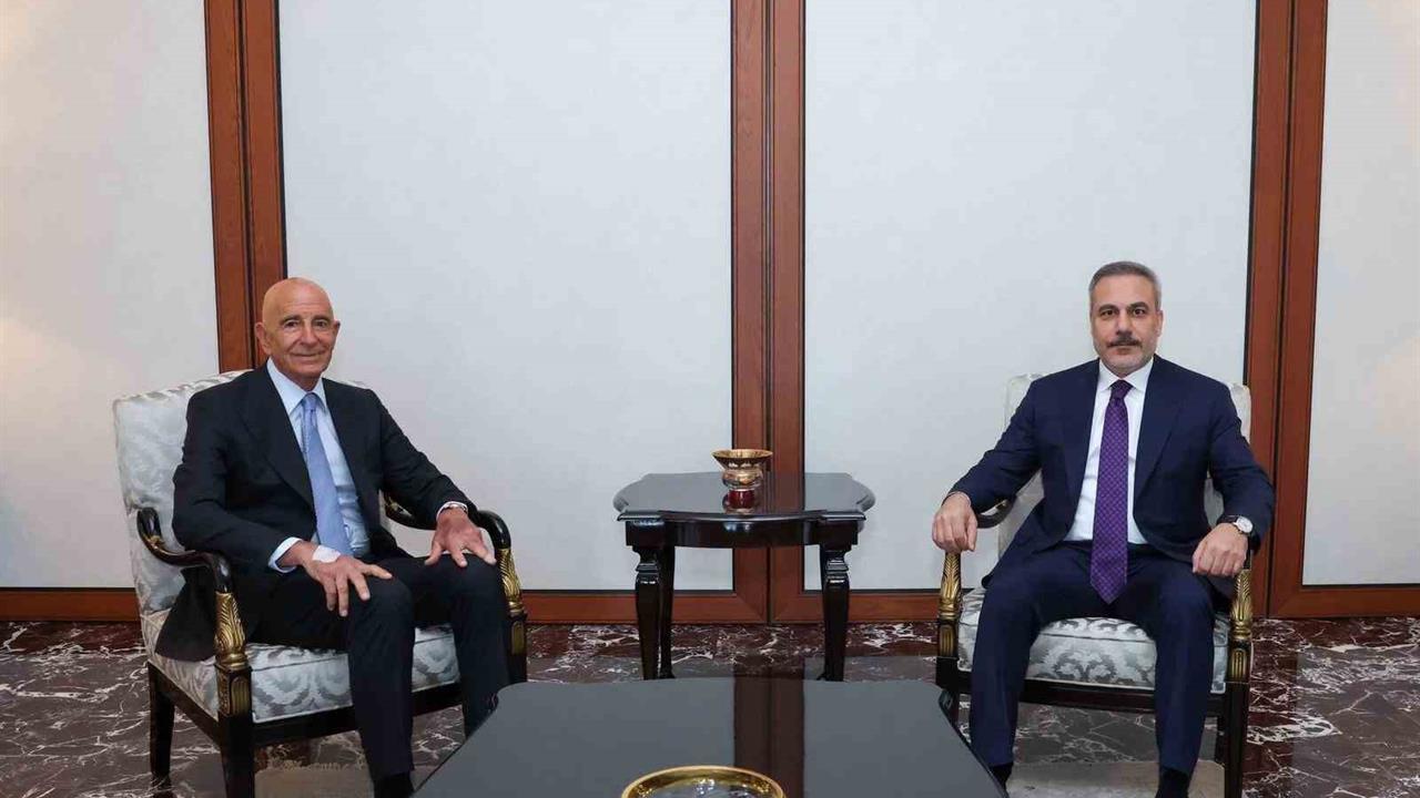 Ankara'da Hakan Fidan, ABD Büyükelçisi Barrack ve Gorka ile Bir Araya Geldi