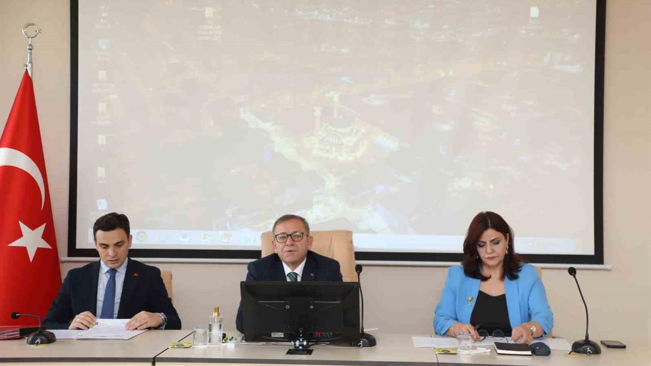 Kars’ta Kış Tedbirleri Koordinasyon Toplantısı Gerçekleştirildi