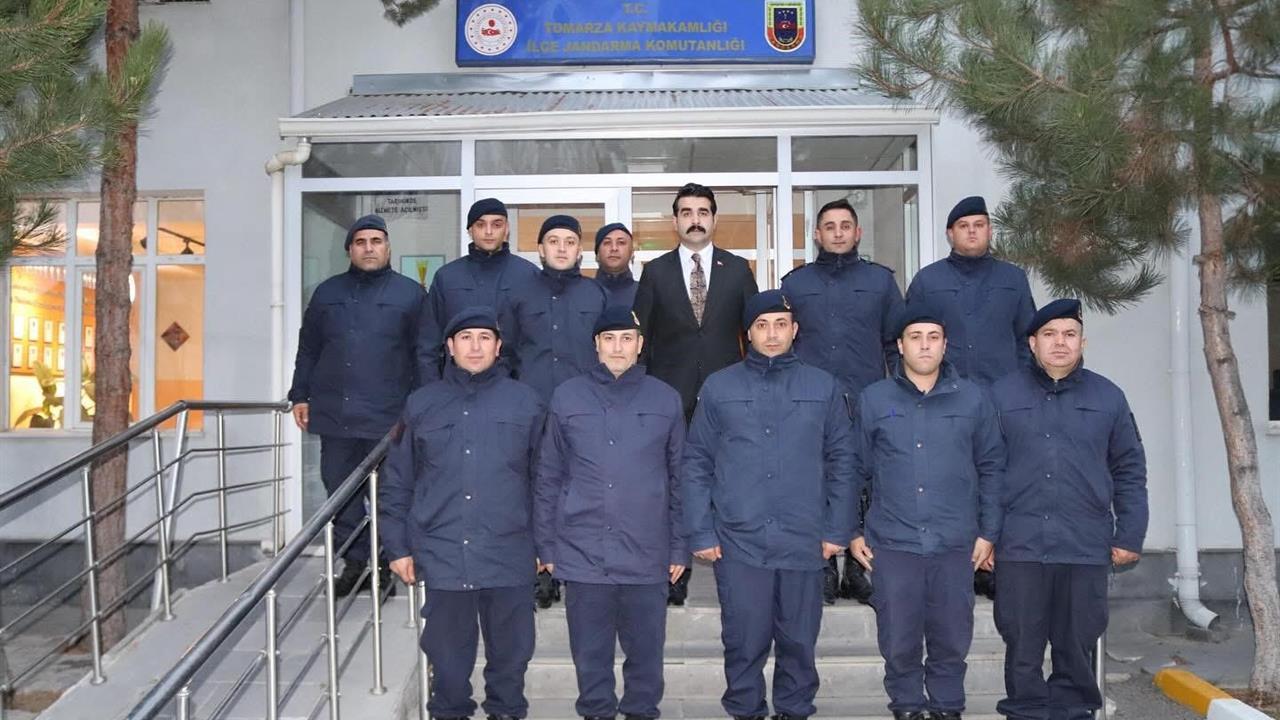 Tomarza'da Kaymakam Eser, Jandarma ve Emniyet Birimlerini Ziyaret Etti