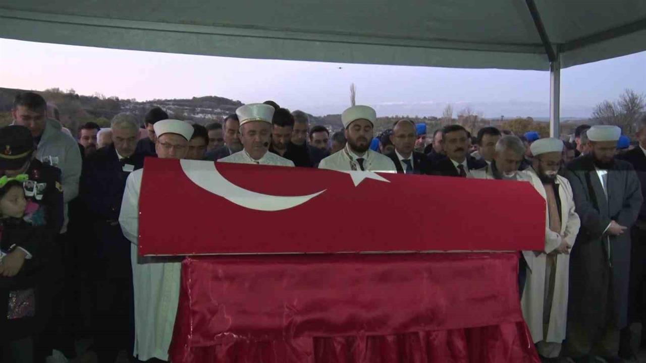 Bursa Osmangazi'de Şehit Hava Uçak Bakım Astsubay Başçavuş Ramazan Yağız Son Yolculuğuna Uğurlandı