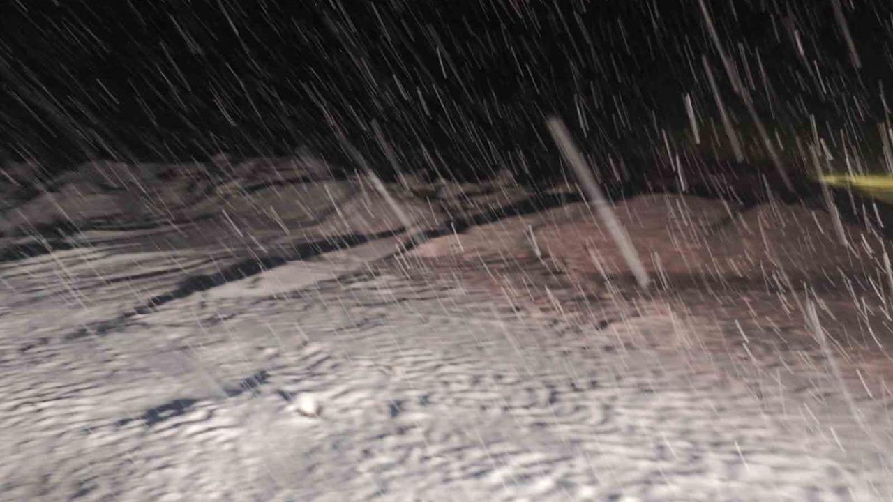 Malatya Akçadağ ve Darende'de Kırsal Bölgelerde Kar Yağışı Etkili Oldu