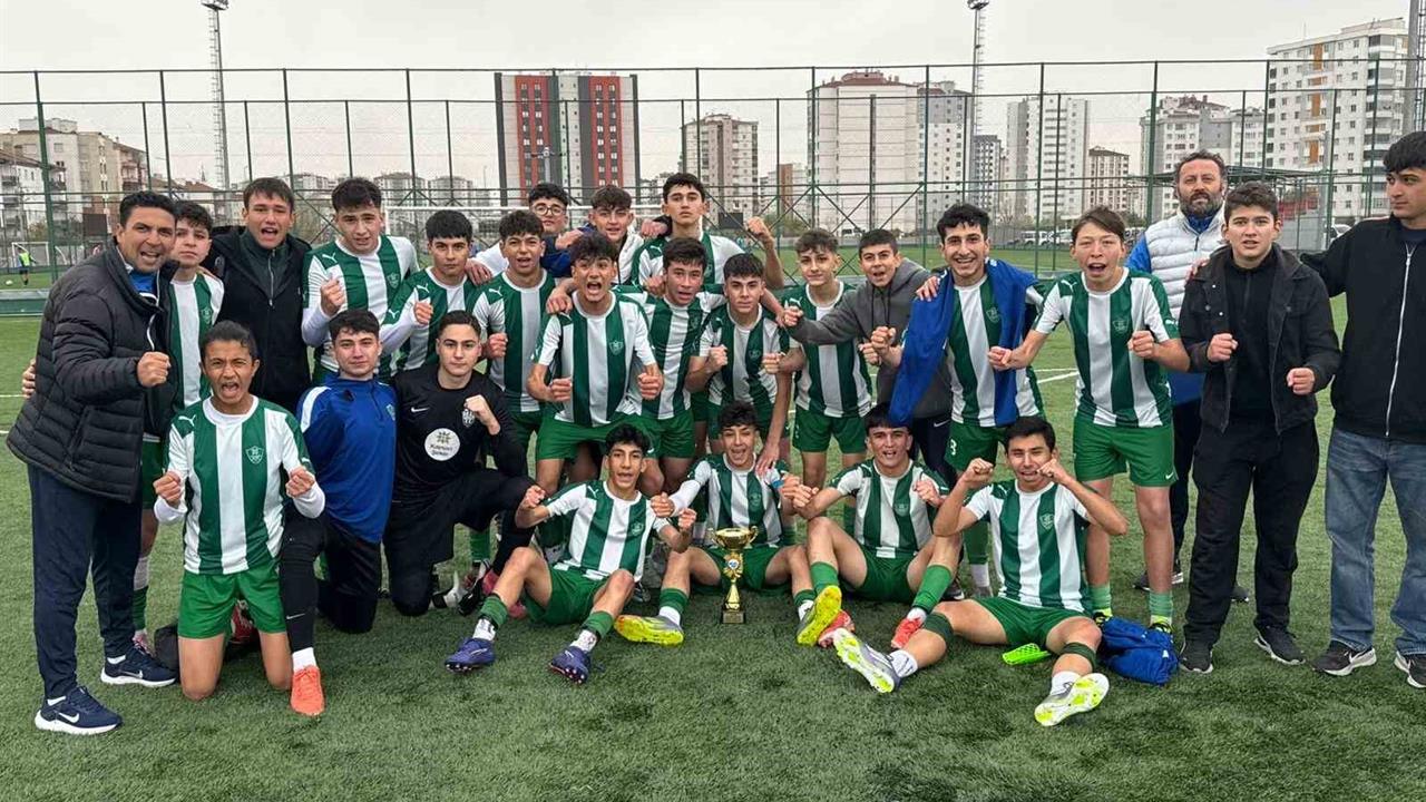 Kayseri U16 Ligi'nde Şampiyon Olan Takımlar Türkiye Şampiyonası'na Katılacak