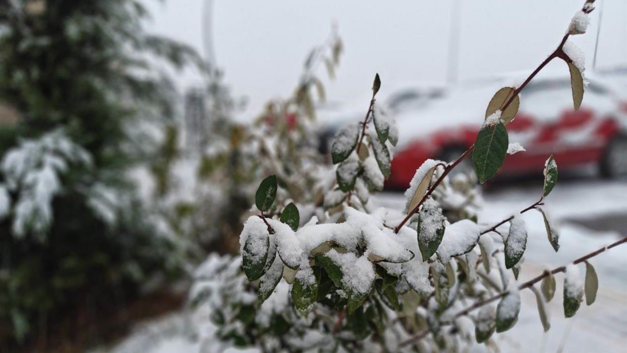 Kayseri'nin Yüksek Kesimlerine Yağan Kar, Güne Beyaz Bir Örtü Bıraktı