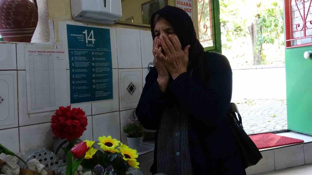 Isparta Çelebiler Mahallesi'nde Bir Pide Salonu İçinde Yer Alan Mezarlık Hakkında İlginç Detaylar