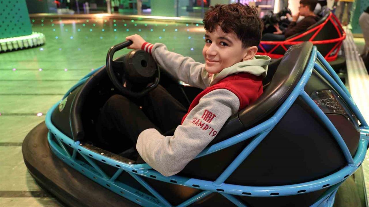 Osmangazi Belediyesi, Dijiders Projesi Kapsamında Başarılı Öğrencileri Ödüllendirdi