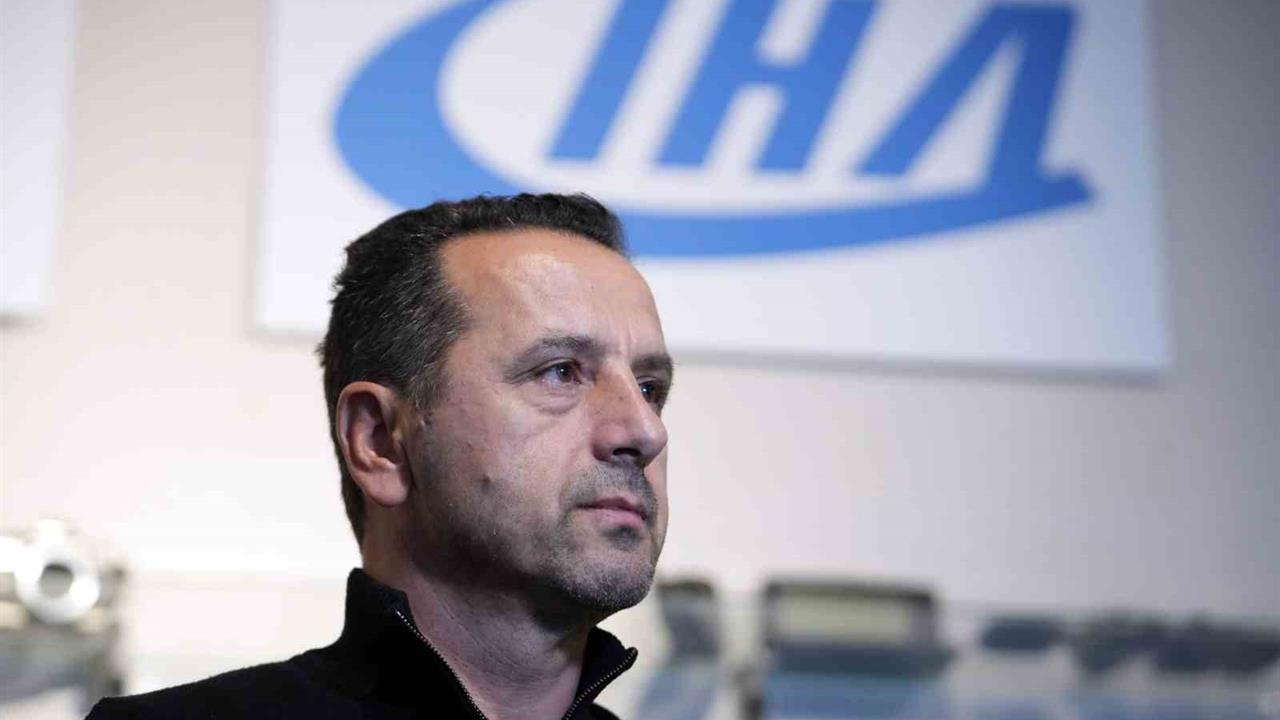 İstanbul'da Saffet Akyüz, Oyuncuların Dilekçelerine Müdahil Olunduğunu Açıkladı