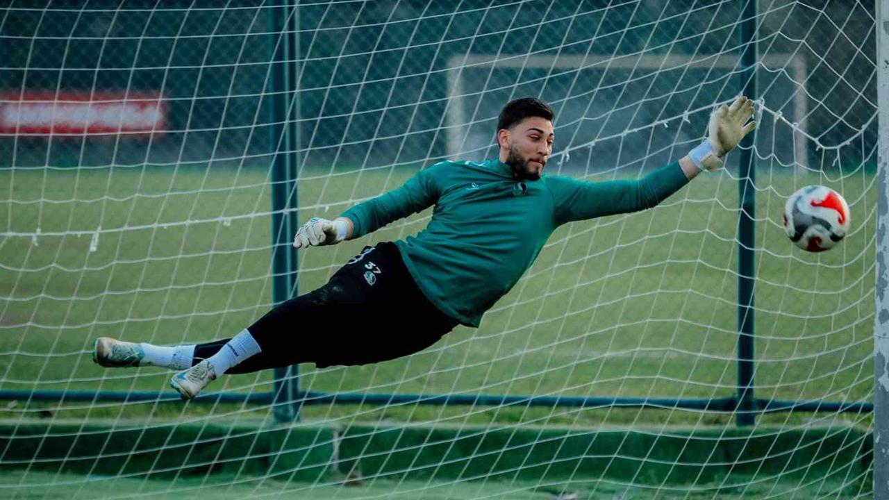 Sakaryaspor, İstanbulspor ile Oynayacağı Maç İçin Hazırlıklarını Sürdürüyor