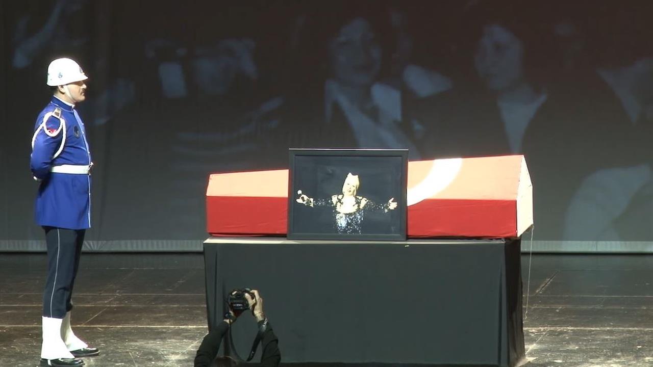 İstanbul'da Muazzez Abacı İçin Anma Töreni Düzenlendi