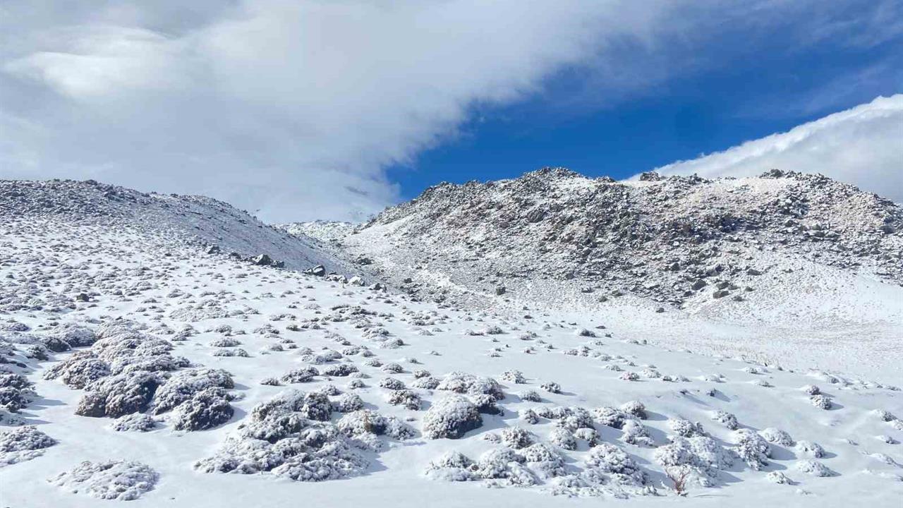 Bitlis Adilcevaz Aydınlar'da Kar Yağışı İle Beyaza Büründü