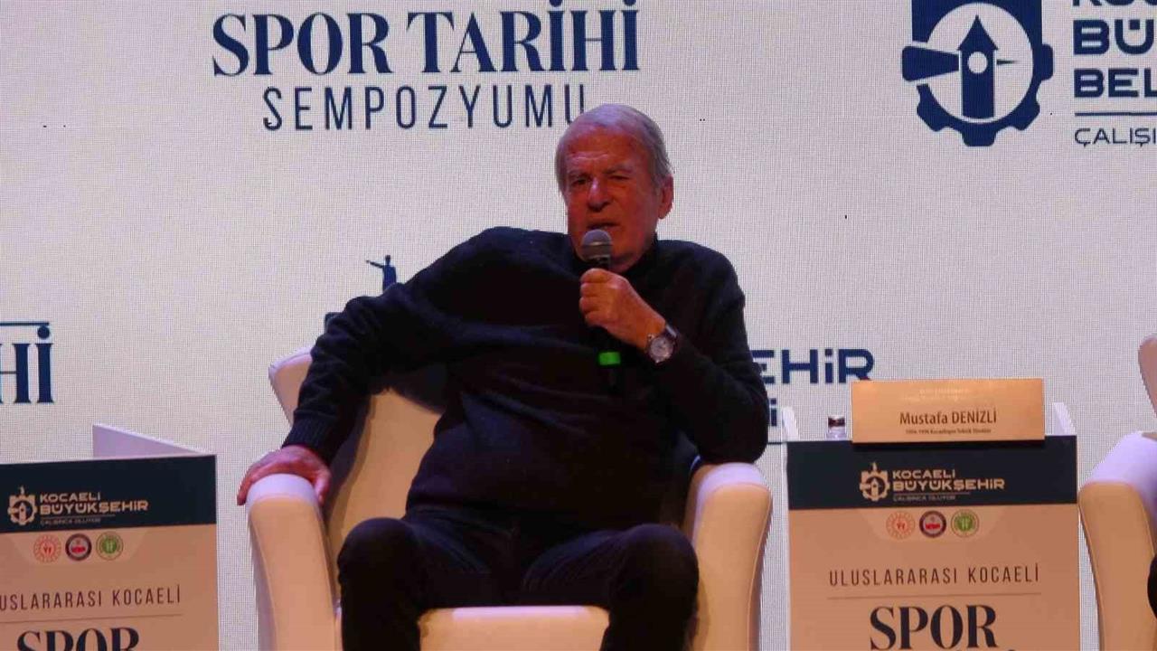 Mustafa Denizli, Kocaelispor'un Taraftarlarına Önemli Uyarılarda Bulundu