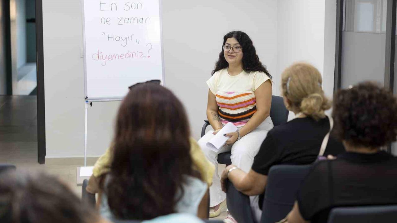 Mersin'de Kadınlara Yönelik Sağlıklı Sınırlar Eğitimi Düzenleniyor
