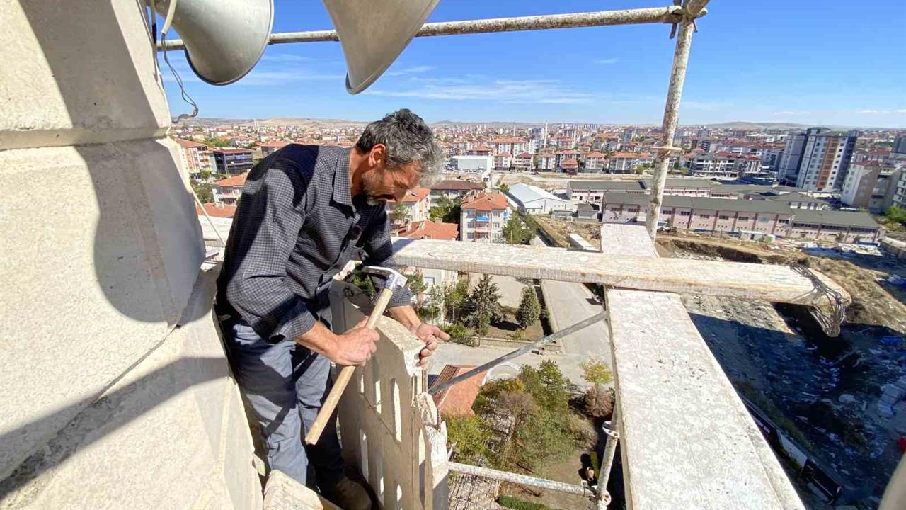 Yozgat'ta Minare Ustası, Çırak Bulmakta Zorlanıyor