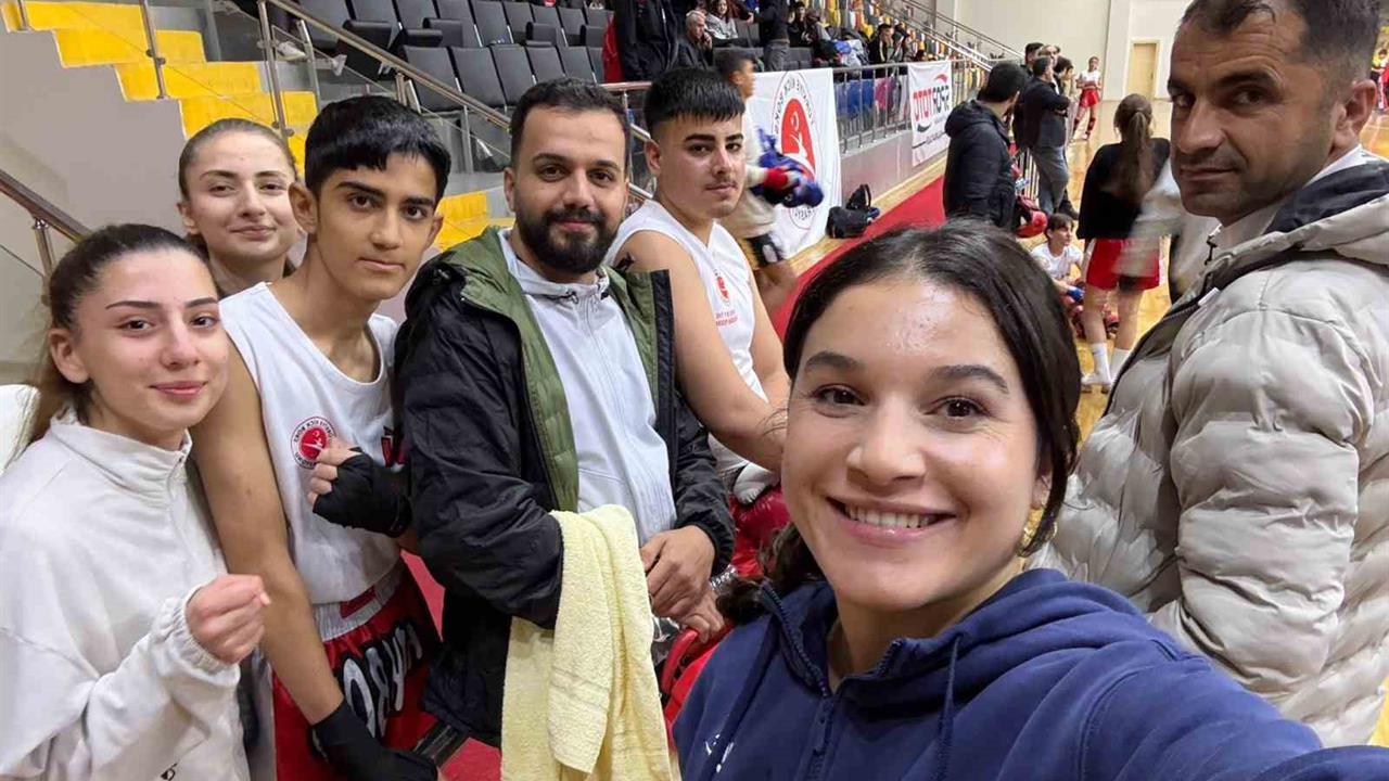 Tunceli'de Kick Boks Liginde 4 Madalya Kazanıldı