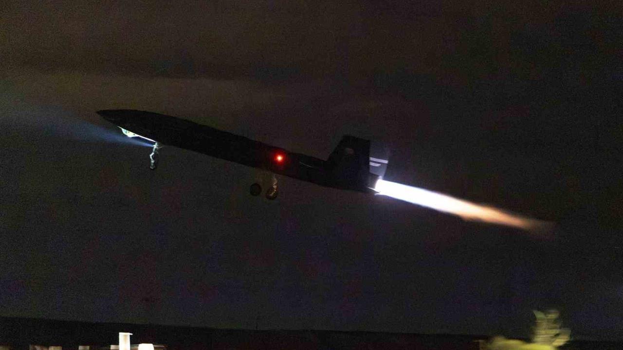 İstanbul'da KIZILELMA İnsansız Savaş Uçağına Hayalet Göz Teknolojisi Ekleniyor