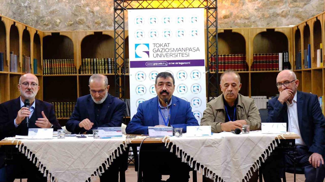 Tokat'ta TOGÜ'nde İslam Hukuku Üzerine Akademik Toplantı Gerçekleştirildi