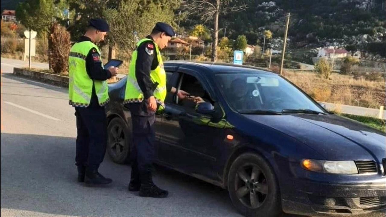 Muğla'da Jandarma, 10-16 Kasım tarihleri arasında 59 Zanlıyı Gözaltına Aldı