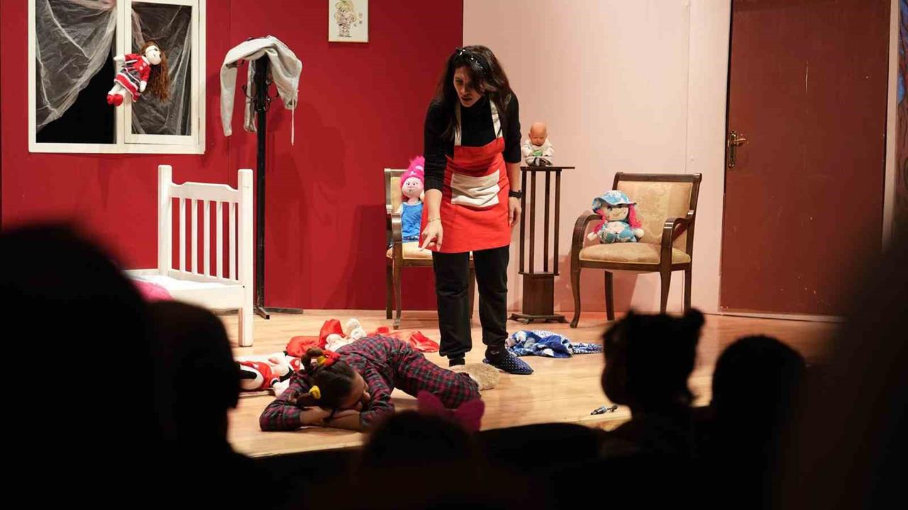 Keçiören'de ‘Tembel Ayşe’ Tiyatrosu Yoğun İlgi Gördü