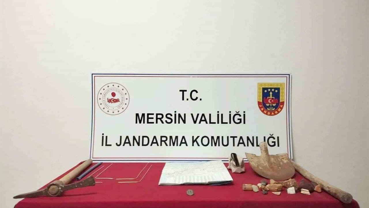 Mersin Çamlıyayla'da Kaçak Kazı Yapan 4 Şüpheli Yakalandı