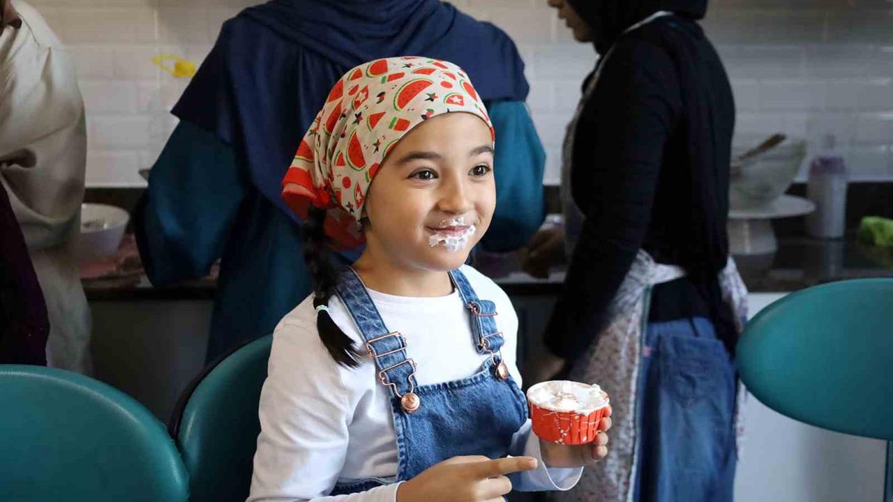 Sakarya'da SAMEK'te Anne ve Çocuklar Rengarenk Bir Programda Bir Araya Geldi