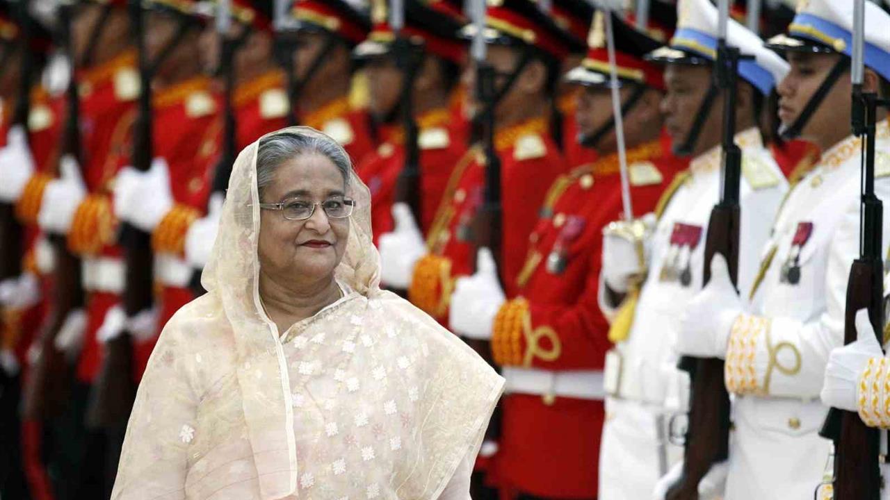 Bangladeş'te Yapılan Mahkeme Kararında Devrik Başbakan Hasina ve Eski İçişleri Bakanı İdam Cezasına Çarptırıldı