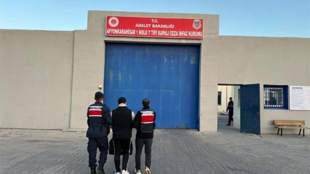 Afyonkarahisar Merkez'de Jandarma Operasyonu Sonucu 1 Kişi Tutuklandı