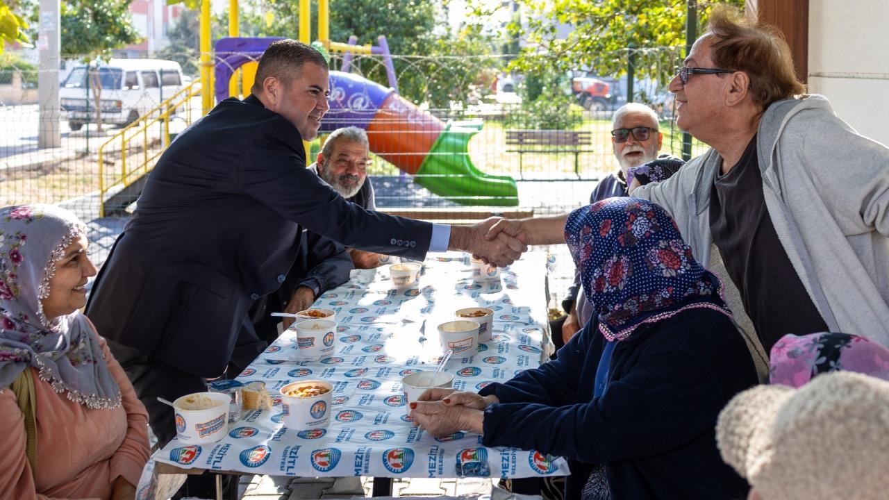 Mezitli Aşevi’nde Günde 450 Kişiye Sıcak Yemek Ulaşıyor: Belediye Başkanı Tuncer’den Aşevi’ne Ziyaret