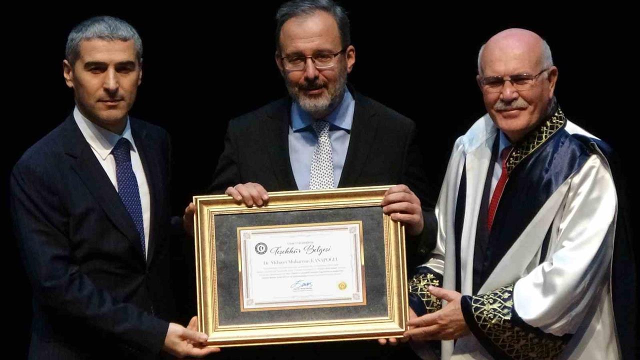 Uşak'ta 2025-2026 Akademik Yılı Törenle Açıldı