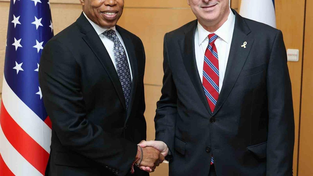 New York Belediye Başkanı Eric Adams, Kudüs'te İsrail Cumhurbaşkanı Isaac Herzog ile bir araya geldi.