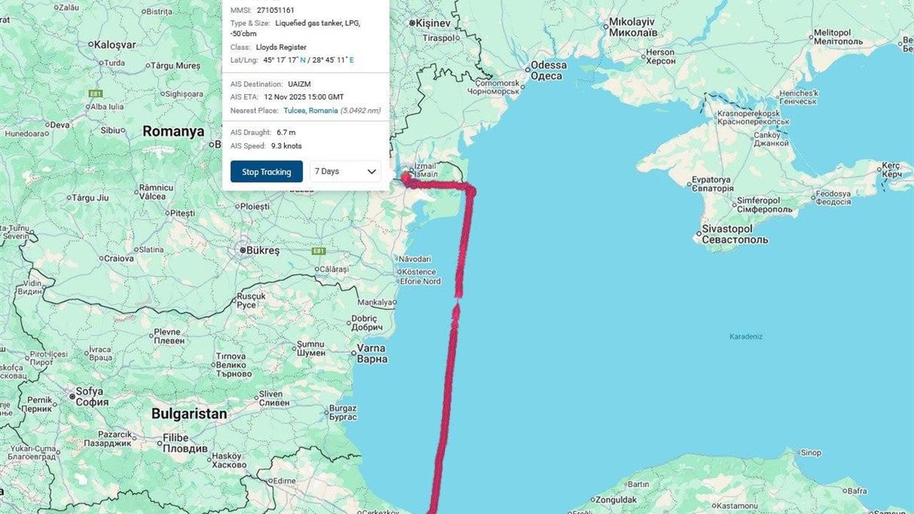 ANKARA'da ORINDA İsimli LPG Gemisi, Ukrayna İzmail Limanı'nda Yangın Çıkardı