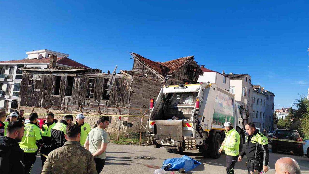 Sinop Merkez'de Çöp Kamyonu Yaşlı Kadını Ezdi, Soruşturma Başlatıldı