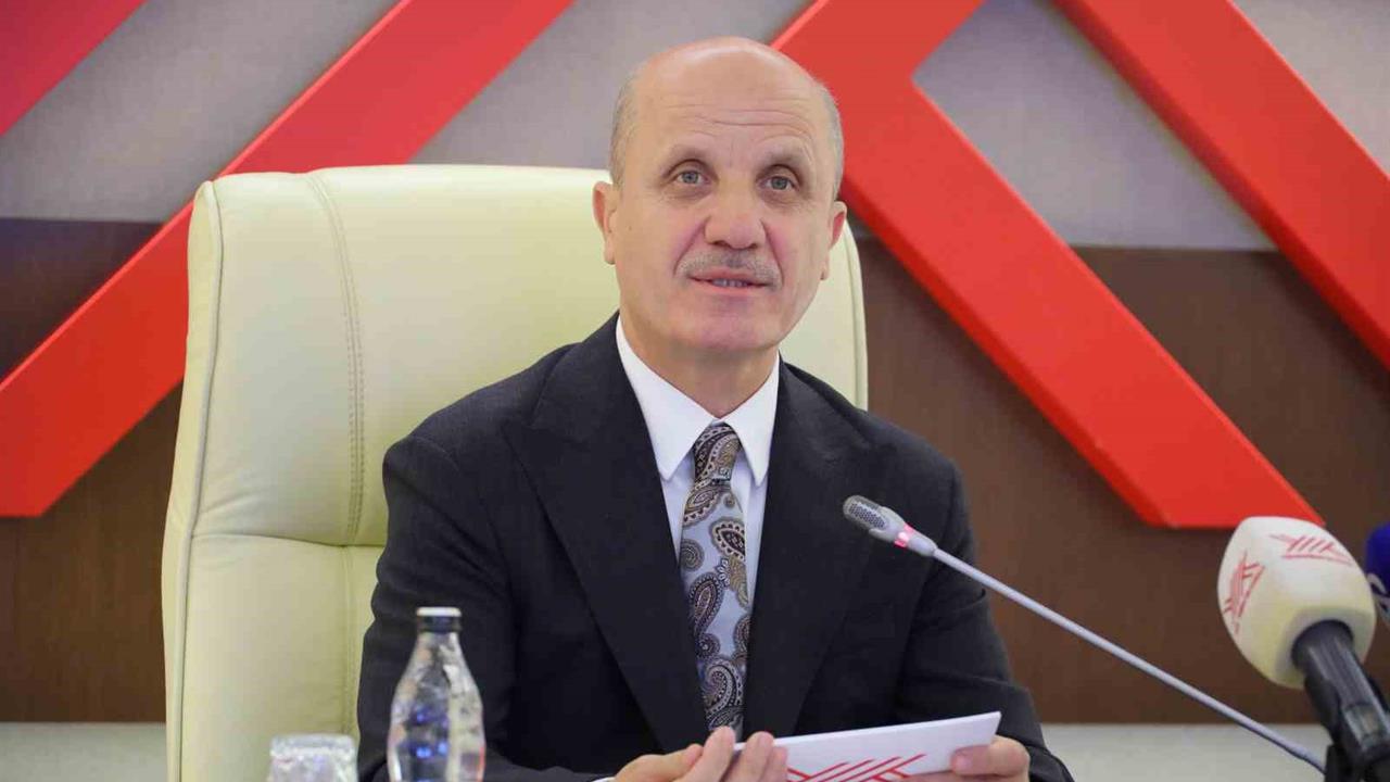 Ankara'da 3 Yılda Mezuniyet Uygulaması 2024'te Başlayacak