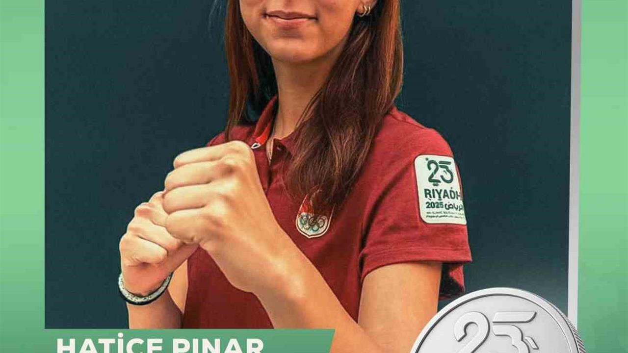 İstanbul'dan Hatice Pınar Yiğitalp, İslami Dayanışma Oyunları'nda gümüş madalya kazandı