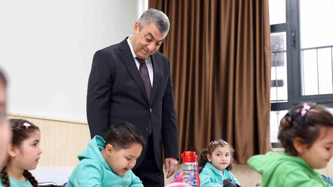 Mersin'de Deprem Sonrası 1.534 Modern Derslik Eğitime Kazandırıldı