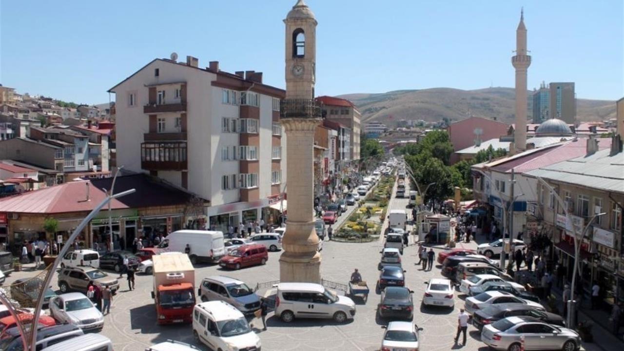 Bayburt'ta Ekim Ayı İtibarıyla Trafiğe Kayıtlı Araç Sayısı 20 Bin 533 Oldu