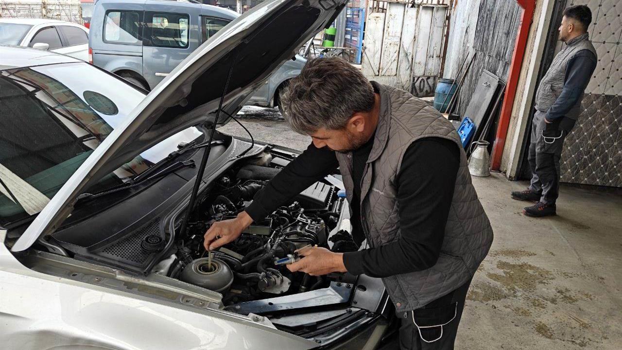 Kayseri'de Kışlık Bakımları Yapılmayan Araçların Donma Riski Bulunuyor