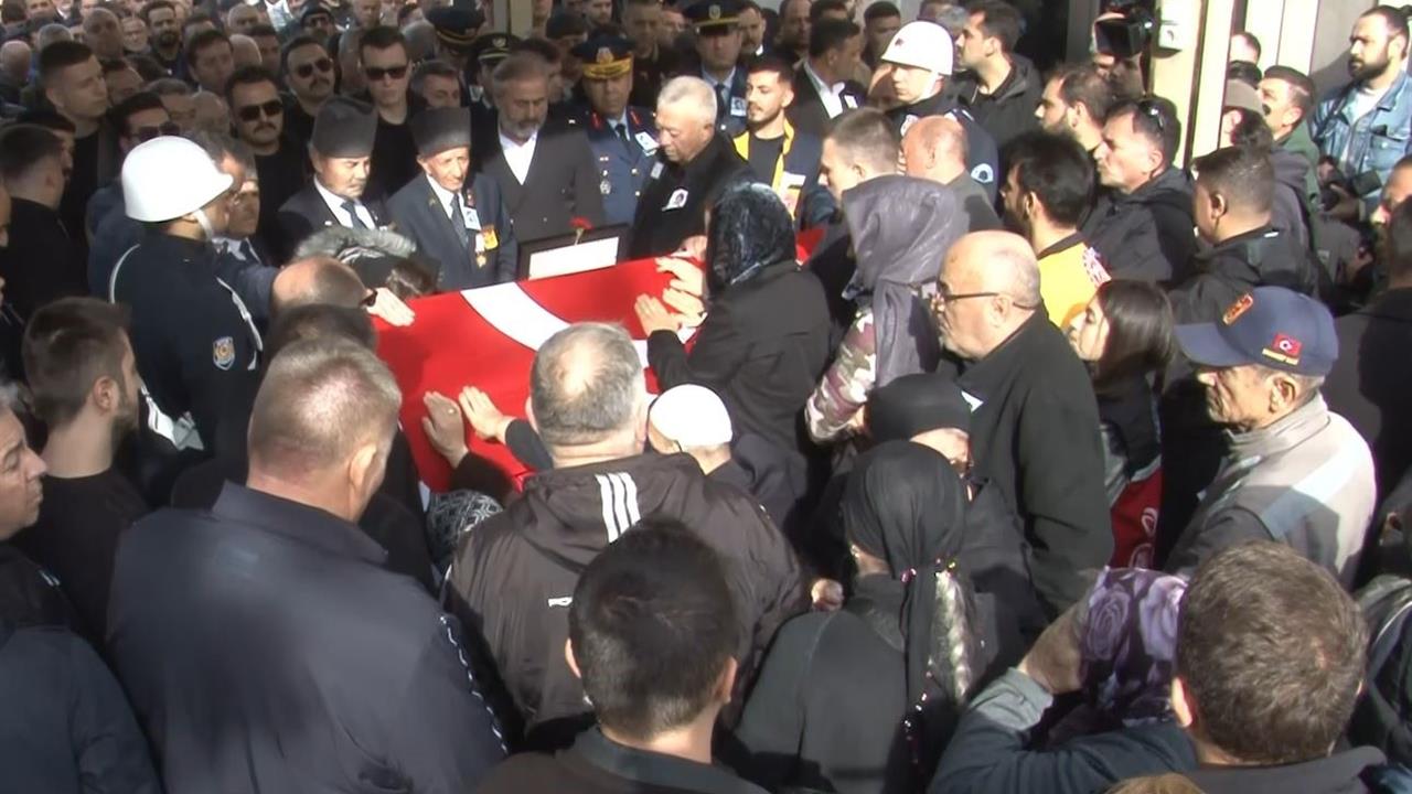 İstanbul'da Şehit Pilot Hasan Bahar İçin Cenaze Töreni Düzenleniyor