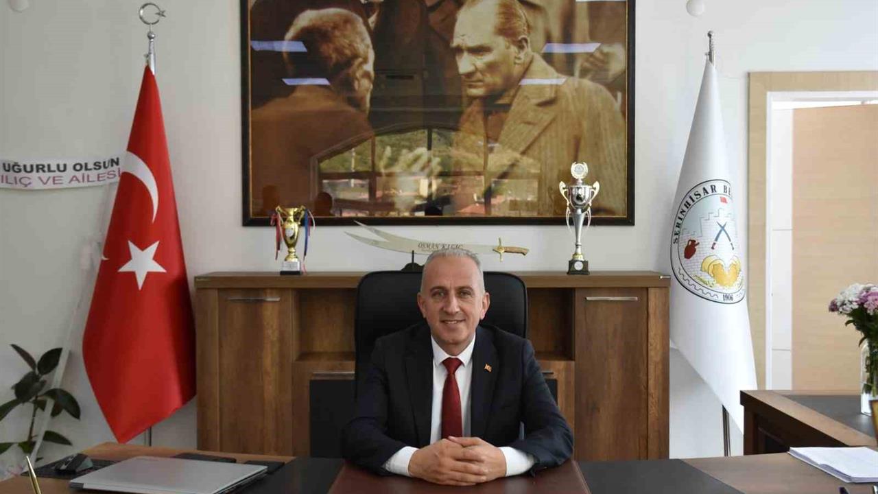 Denizli Serinhisar'da Başkan Osman Kılıç, Yardımcısının Ses Kaydını Dinlettiği İçin Hapis Cezası Aldı