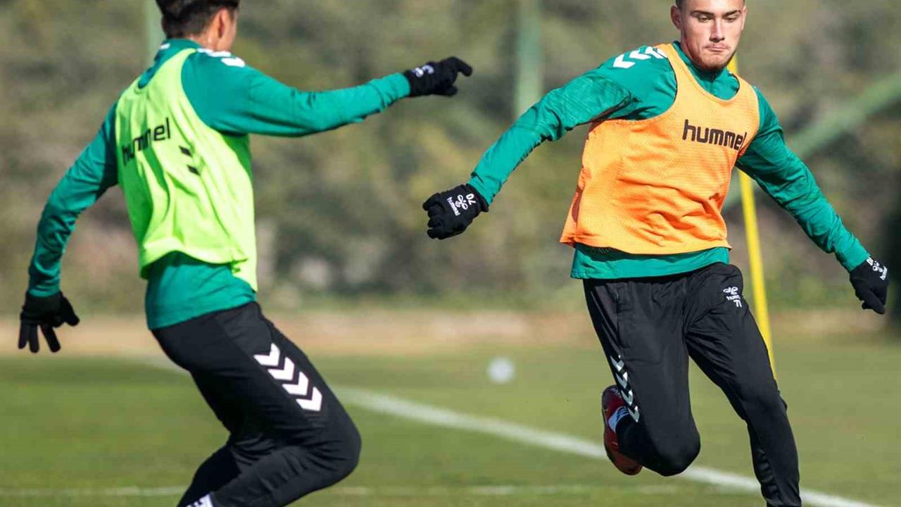 Konyaspor, 24 Kasım'da Antalyaspor ile Oynayacağı Maçın Hazırlıklarına Devam Ediyor