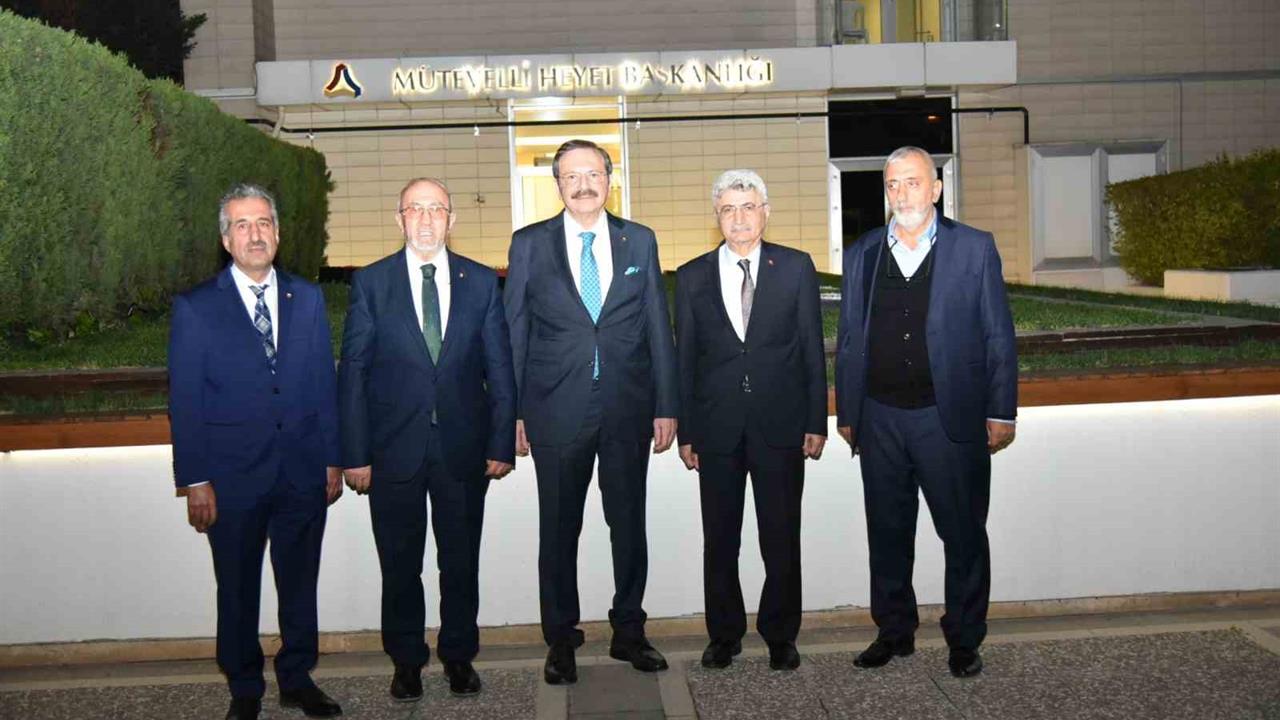 Elazığ'da TOBB Başkanı Hisarcıklıoğlu ile Borsa Başkanı Dumandağ bir araya geldi