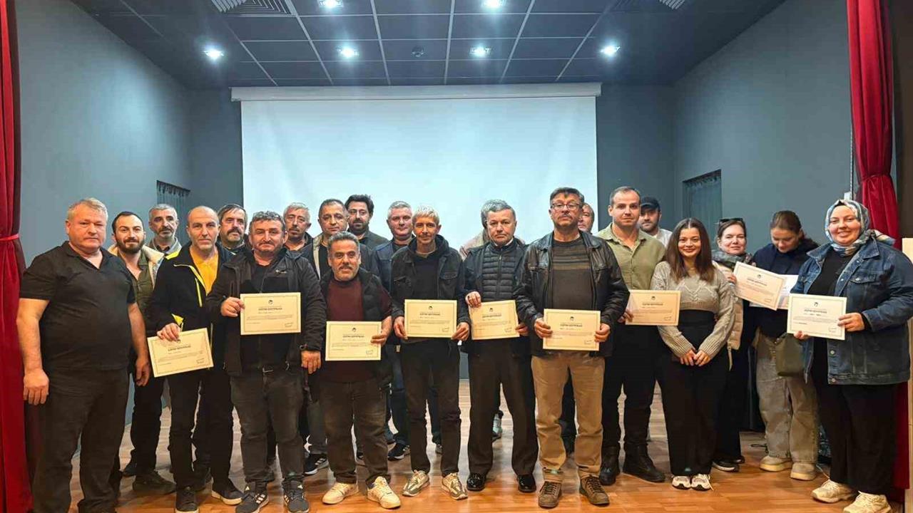 Sakarya Büyükşehir'de Evcil Hayvanlar İçin Sertifikalı Eğitim Programı Düzenlendi