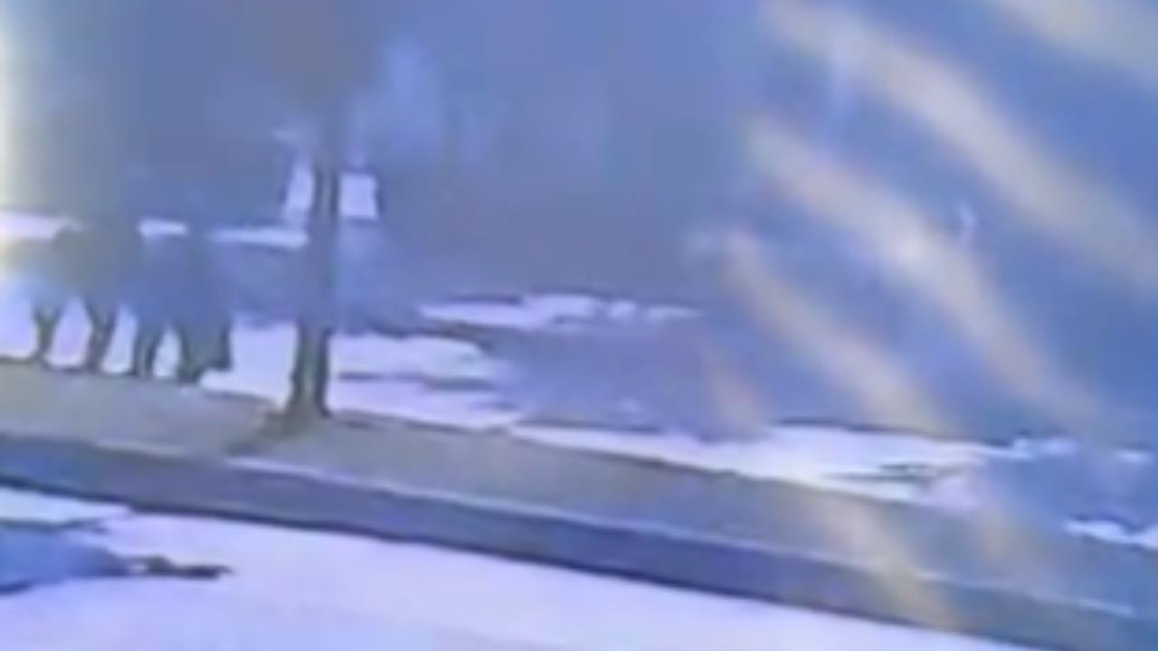 Mersin Toptancılar Sitesi Önünde Bir Aileye Araç Çarptı: 4 Yaralı