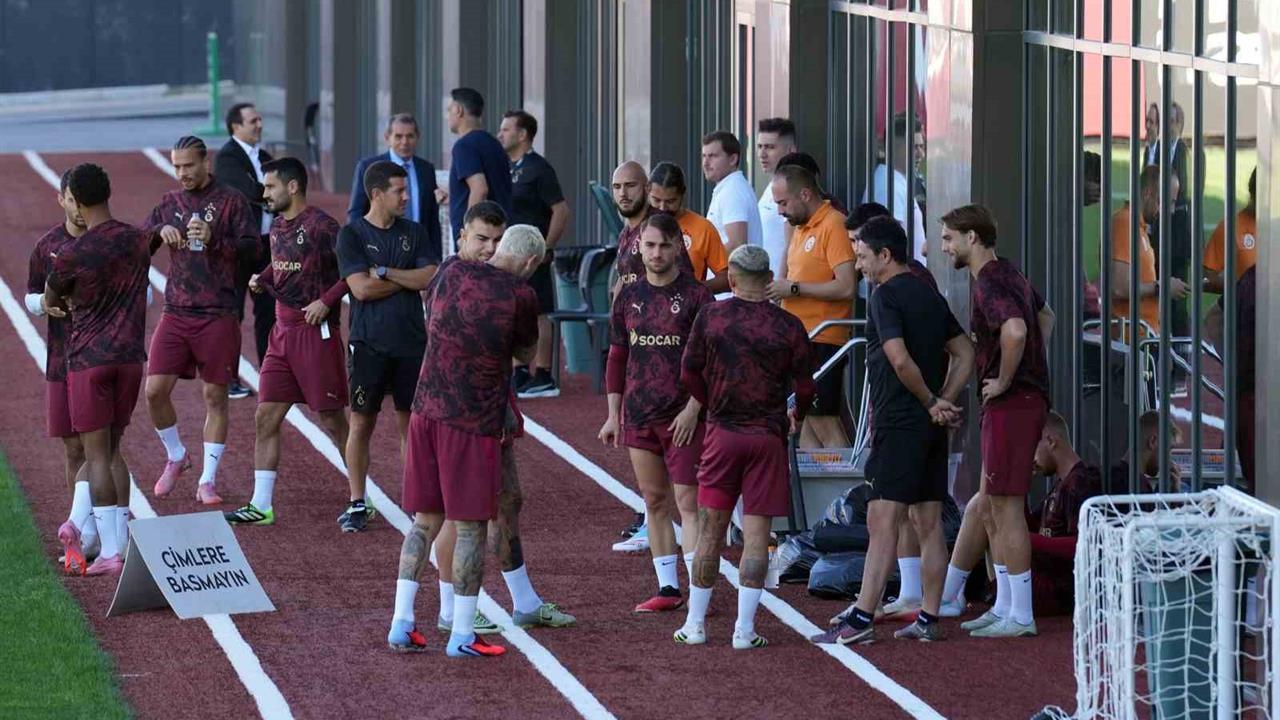 Galatasaray'da 5 Futbolcunun Sağlık Durumu Hakkında Bilgi Verildi