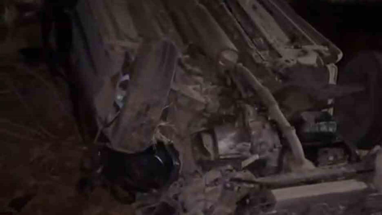 Şanlıurfa Birecik'te Devrilen Araçta Kadın Hayatını Kaybetti