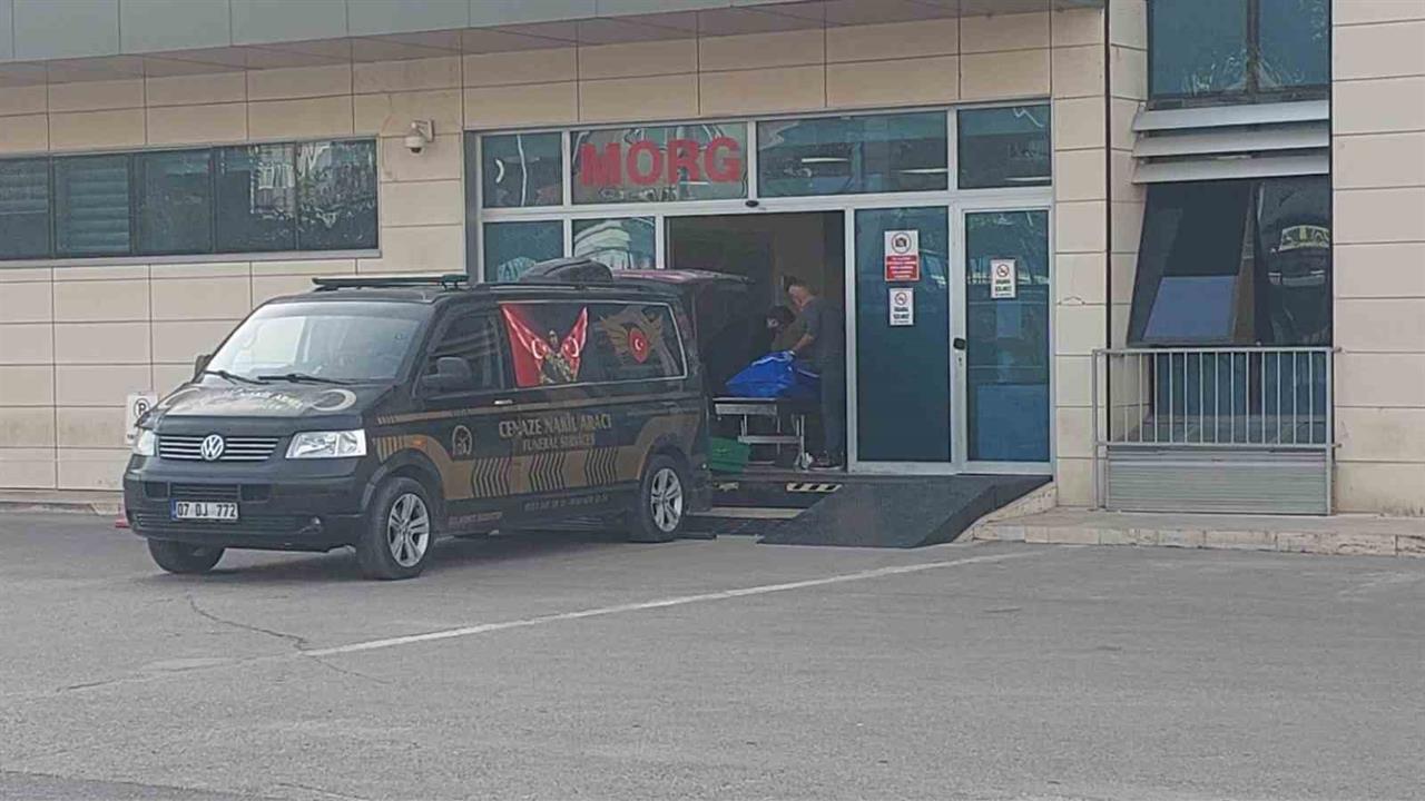 Antalya'da Estetik Ameliyatı Geçiren Alman Kadın Hayatını Kaybetti