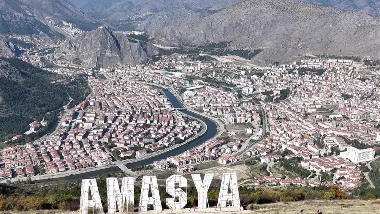 Amasya'da Trafiğe Kayıtlı Taşıt Sayısı Yüzde 6,9 Artış Gösterdi