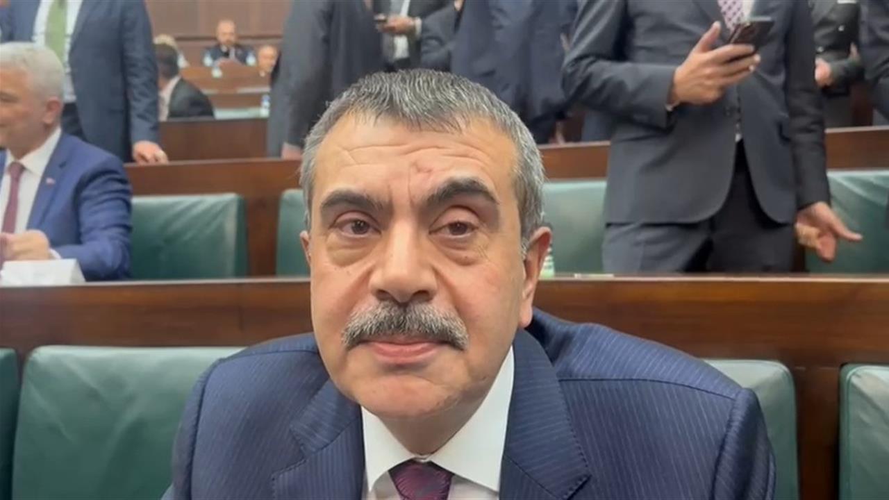 Ankara'da Bakan Tekin, Öğretmen Atamalarının 24 Kasım'da Gerçekleşeceğini Açıkladı