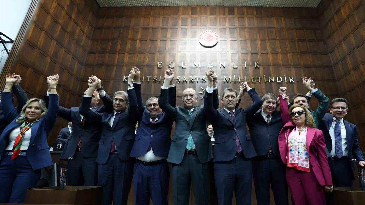 Ankara'da Cumhurbaşkanı Erdoğan, terörsüz Türkiye için planlanan adımları titizlikle hazırladıklarını duyurdu.