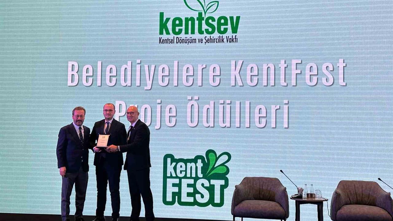 Kayseri'de 'En İyi Tarihi Alan Dönüşümü' Ödülünü Kazandı