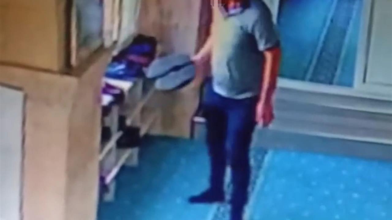 Adana Yüreğir'de Bir Camide Hırsızlık Olayı Gerçekleşti