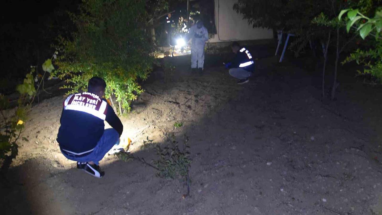 Tokat Erbaa'daki Bağ Evinde Yaşanan Patlamada 5 Asker Yaralandı